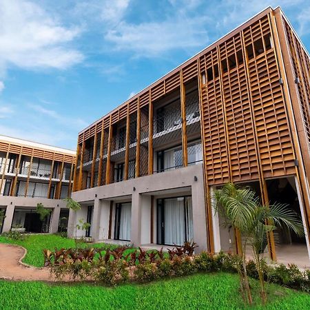 Le Petit Village Boutique Hotel & Spa Kampala Luaran gambar