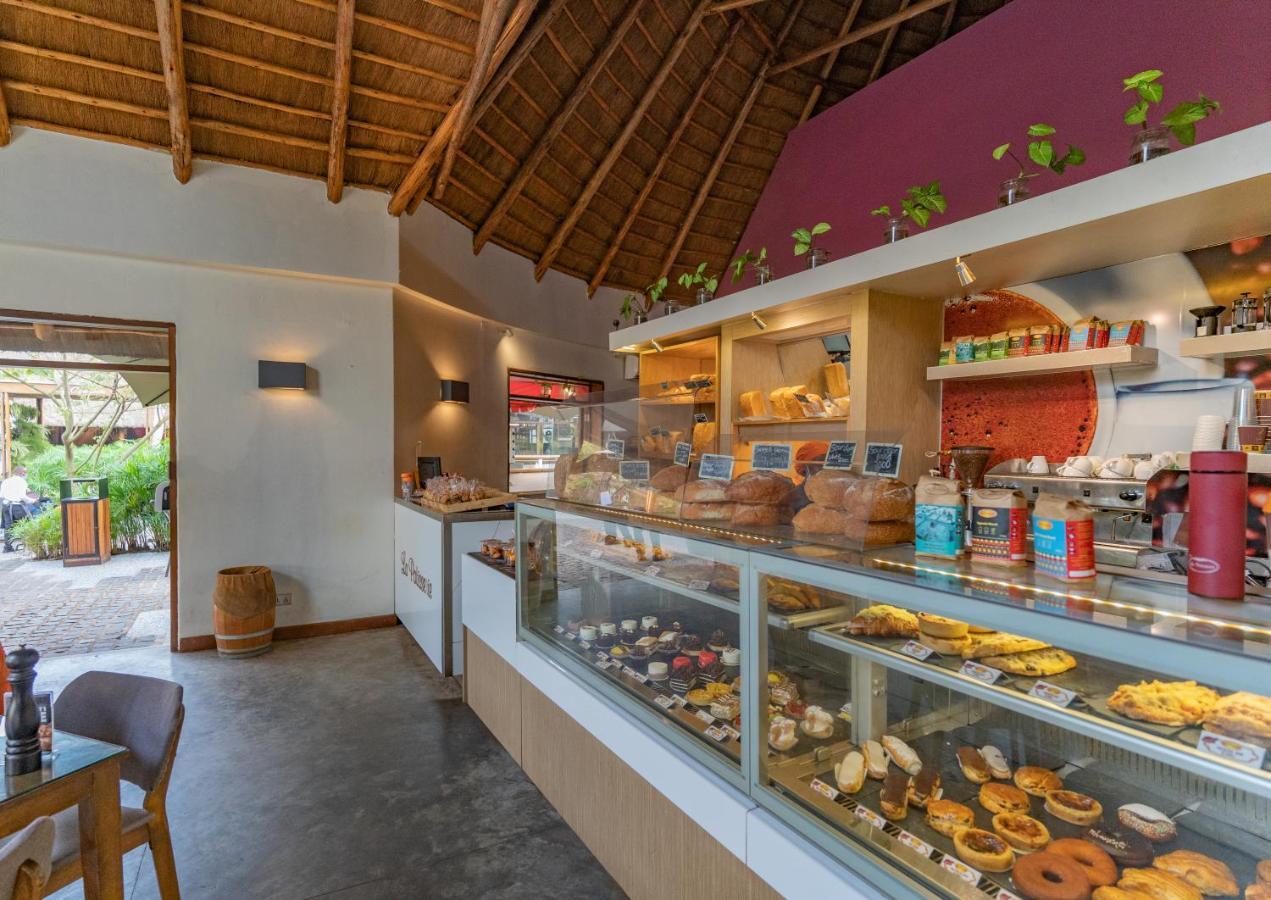 Le Petit Village Boutique Hotel & Spa Kampala Luaran gambar