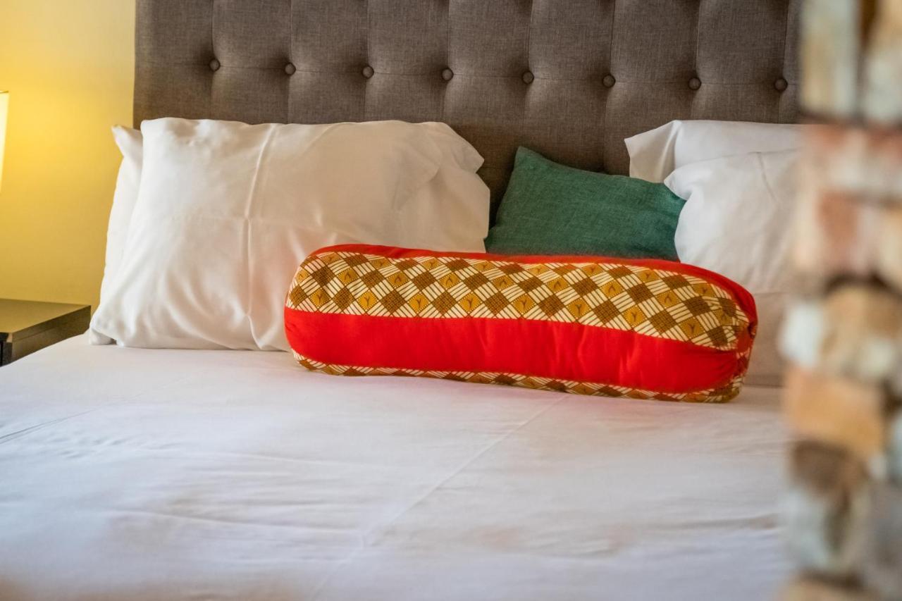 Le Petit Village Boutique Hotel & Spa Kampala Luaran gambar