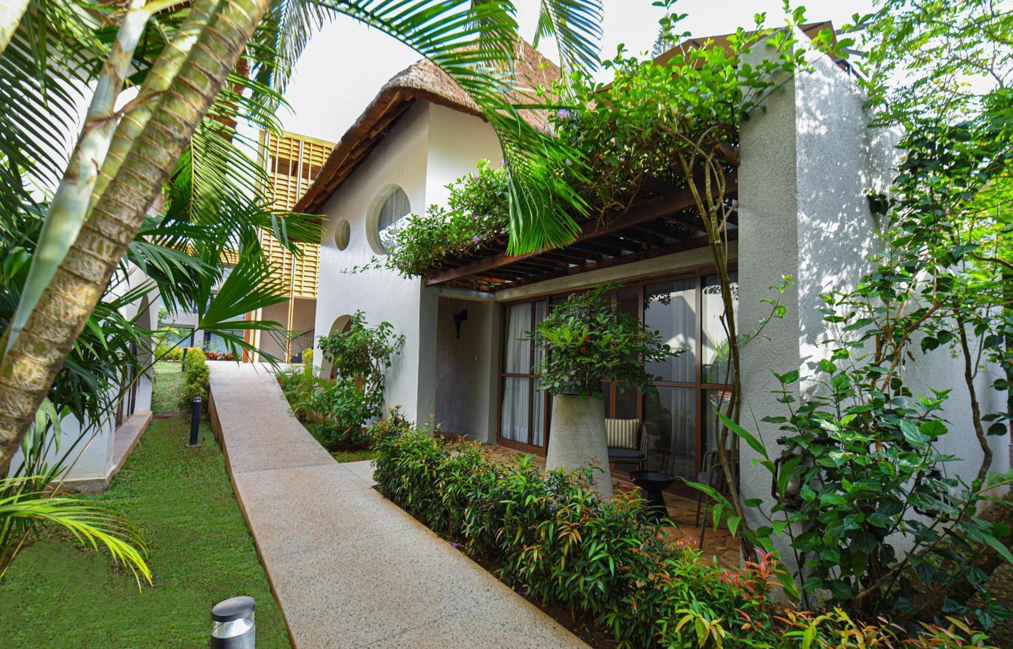Le Petit Village Boutique Hotel & Spa Kampala Luaran gambar