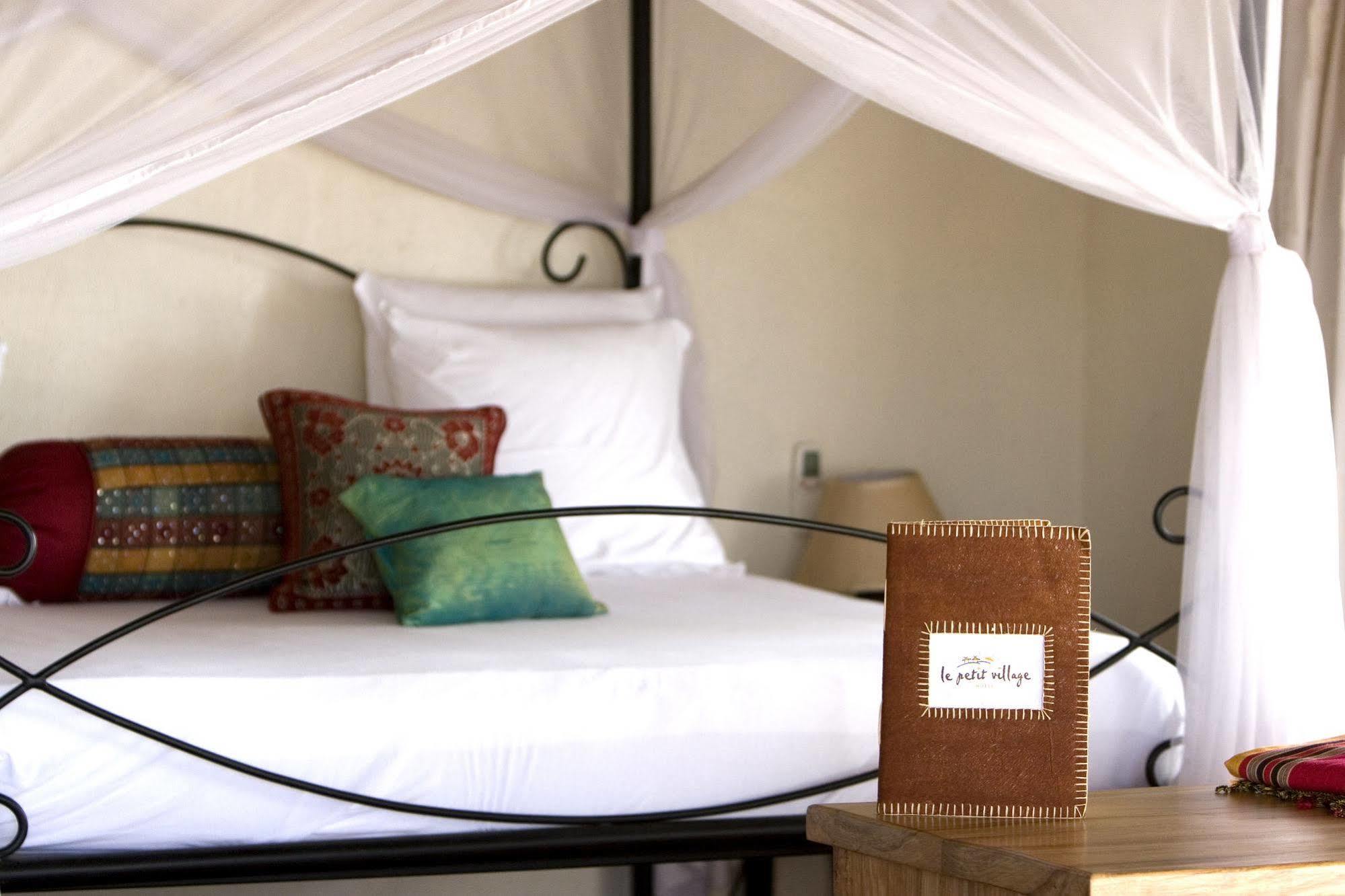 Le Petit Village Boutique Hotel & Spa Kampala Luaran gambar